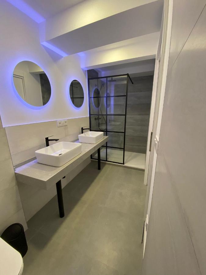 Apartamentos San Martin Пласенсия Экстерьер фото