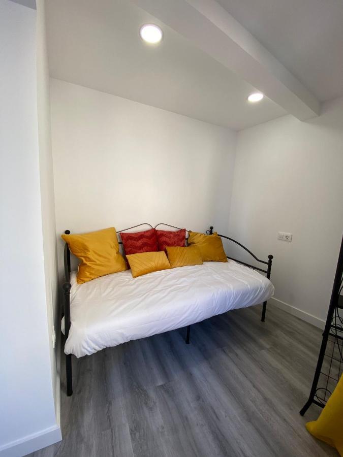 Apartamentos San Martin Пласенсия Экстерьер фото
